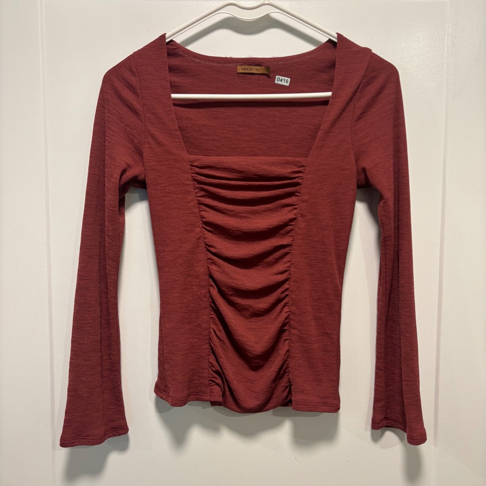 Arden B Womens Burgundy Ruched Square Neck Bell Sleeve Slub Knit Top Size S